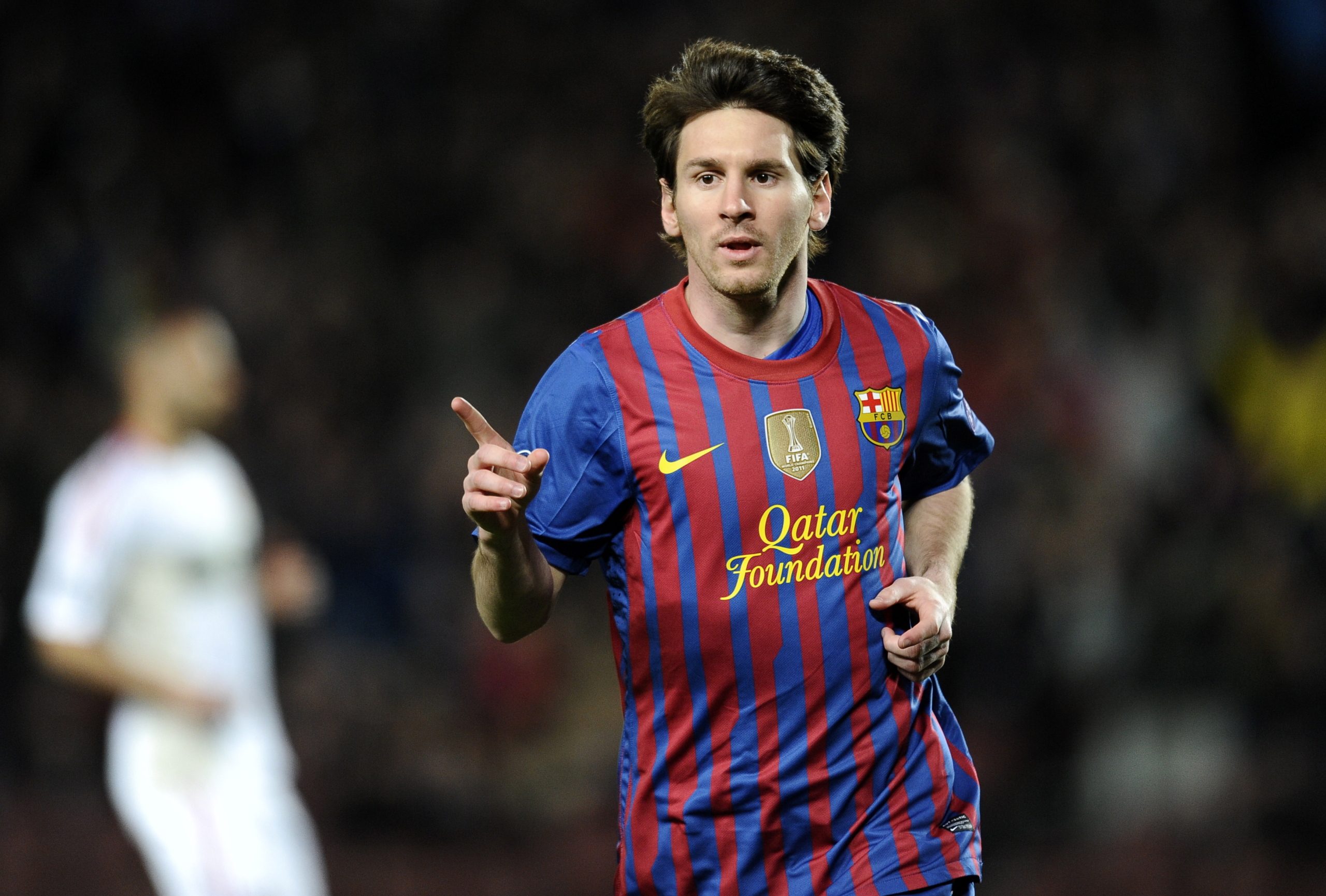 ميسي سجل 5 أهداف في مباراة واحدة أمام ليفركوزن (رويترز)