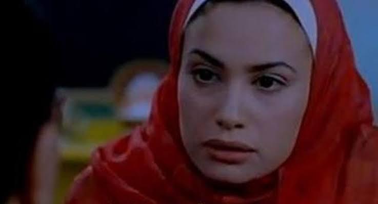 مشهد "عايزة ورد يا إبراهيم" من فيلم "أحلى الأوقات"/ يوتيوب