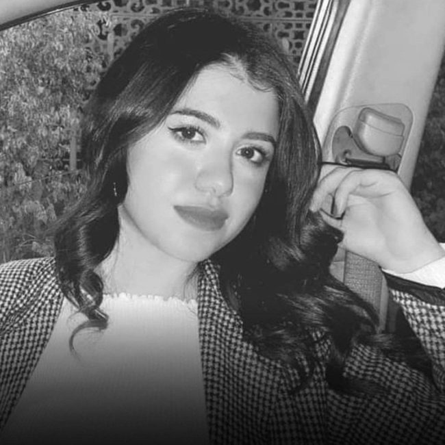 أسرة الطالبة نيرة أشرف تتلقى عروض دية مقابل العفو عن القاتل.. فوجئت برسائل من مجهولين، وهذا ردها