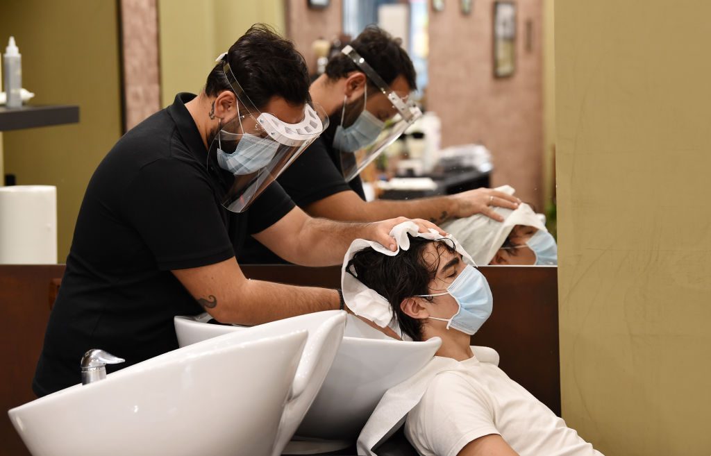 صالون حلاقة