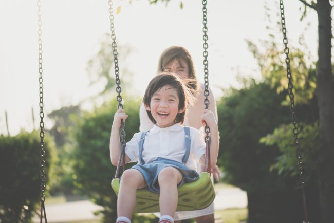 اليابان تسجل أقل عدد مواليد منذ أكثر من قرن! وعدد الوفيات بالبلاد أكبر من الولادات خلال 2021