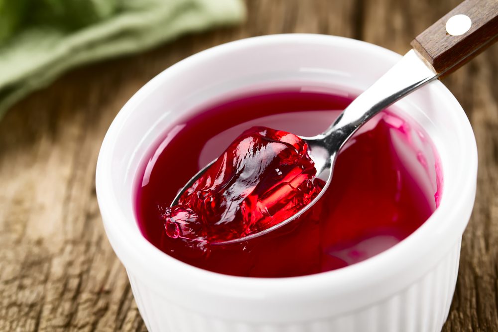 يدخل في تركيب تلك النكهات الكثير من المواد الاصطناعية - ShutterStock