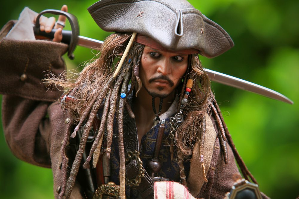 أشهر أعمال جوني ديب هو سلسلة أفلام قراصنة الكاريبي - ShutterStock