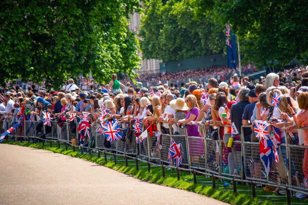 سبب شعبية الملكة إليزابيث ملكة بريطانيا