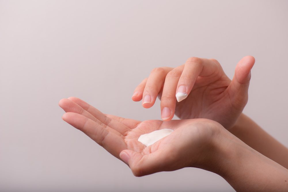 هذه الوصفة طبيعية وآمنة للاستخدام داخل وخارج المنزل - ShutterStock