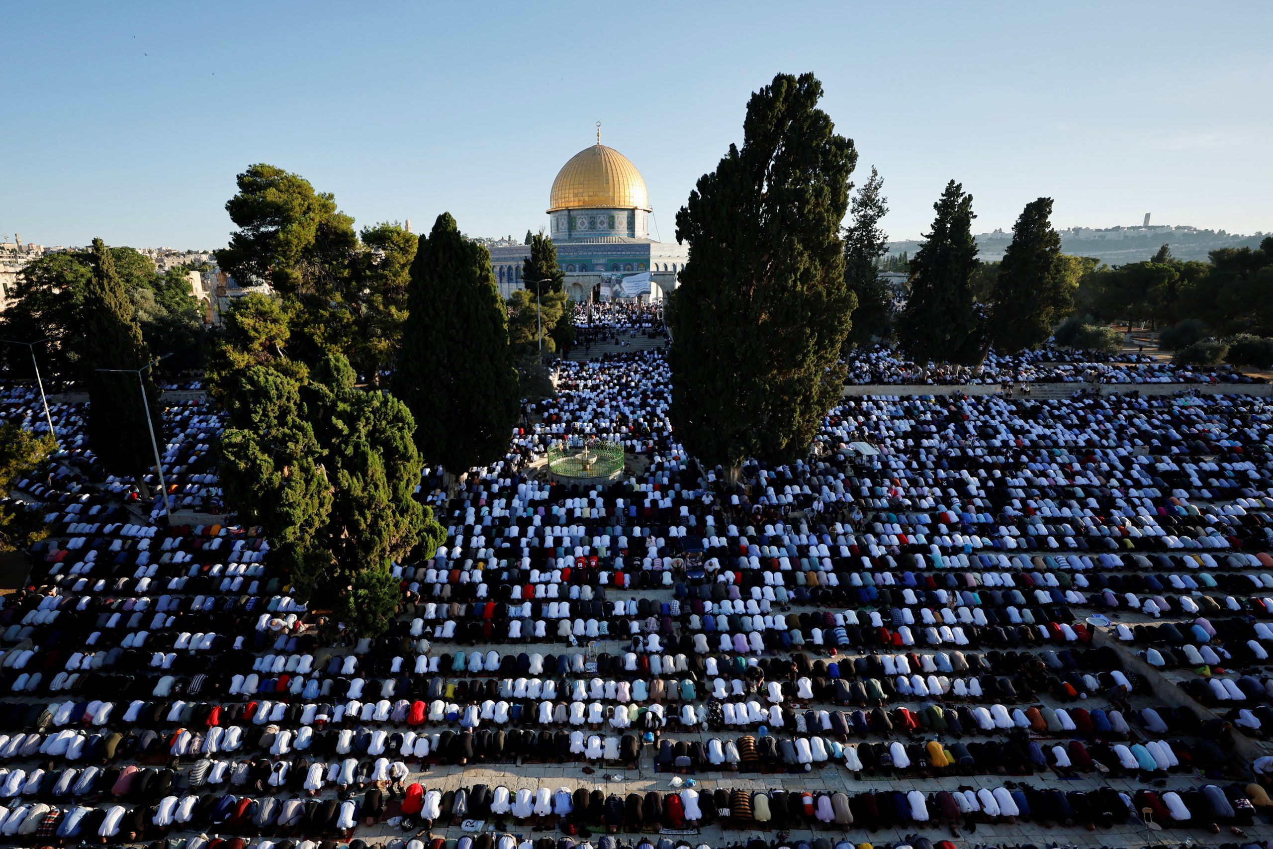 الصلاة في الأقصى القدس