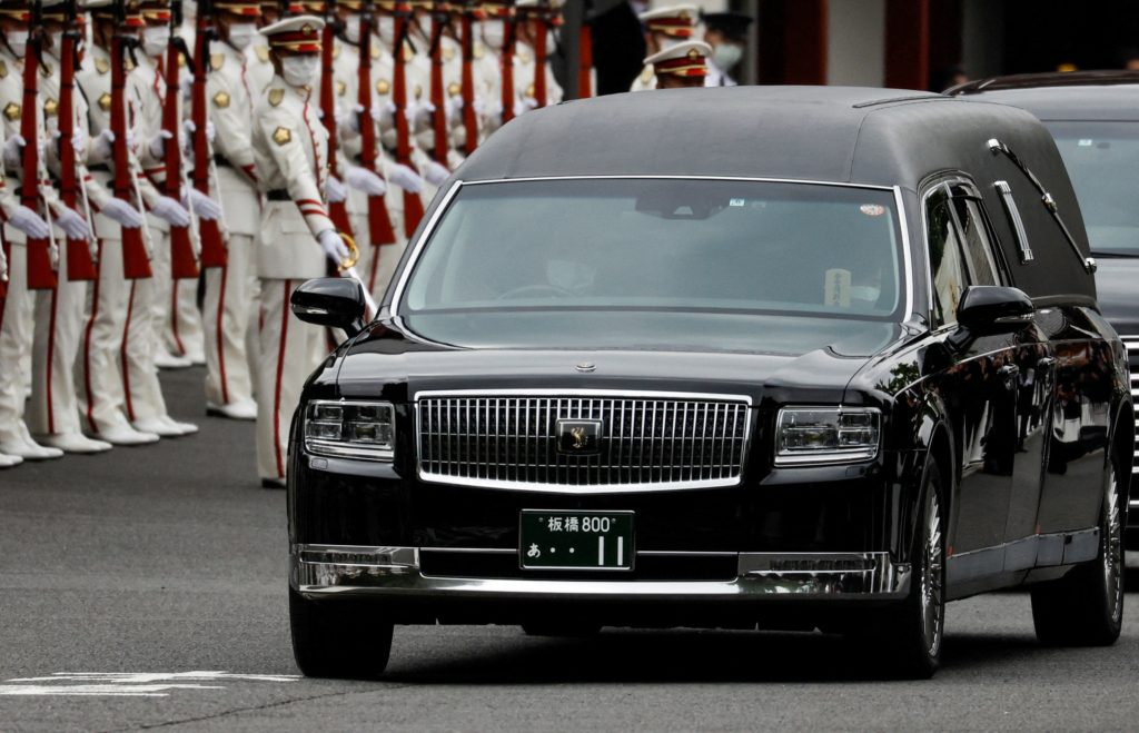 اليابان رئيس وزراء اليابان