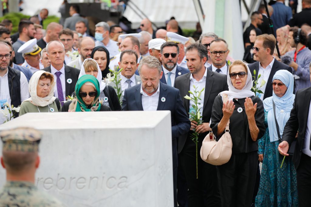 مذبحة سربرنيتشا