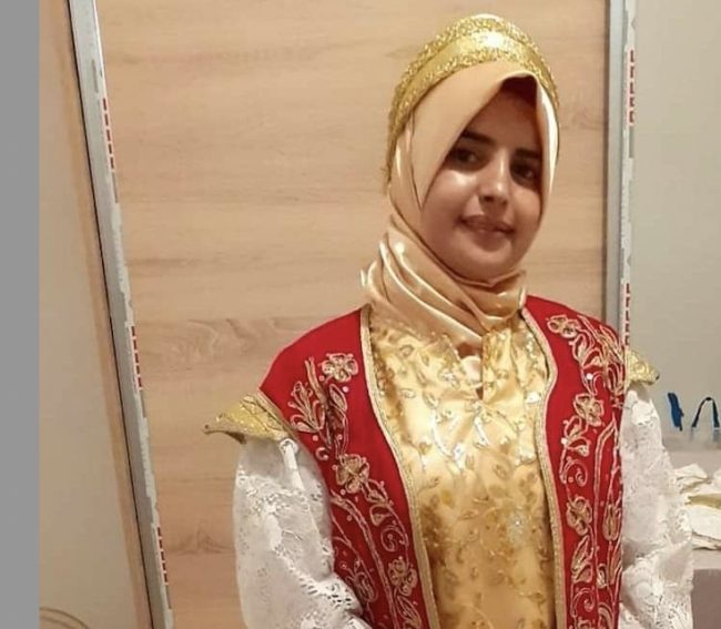 عروس تونسية يتركها عريسها ليلة الزفاف ويرحل.. ضغطت عليه أمه ودفعته للهروب بزعم أن الفتاة غير جميلة! (فيديو)