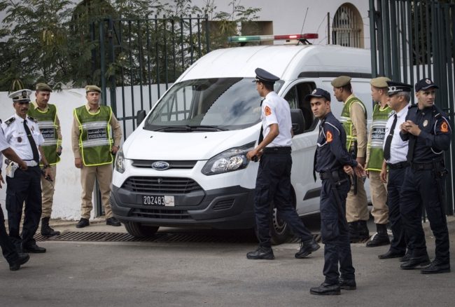 القضاء المغربي يحسم مصير شاب أثار جدلاً بالمملكة! تنكَّر بزيٍّ نسائي لتأدية الامتحان مكان صديقته