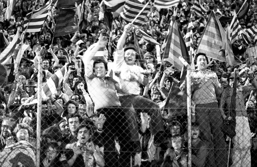 وفاة العضو رقم 1 في نادي برشلونة - gettyimages