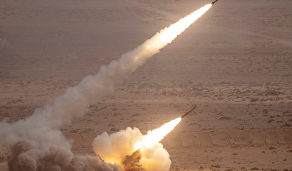 روسيا تتوعد أوكرانيا بـ”يوم الحساب” إذا ضربت القرم.. حذرت الغرب من عدم الاعتراف بسلطة موسكو على المنطقة