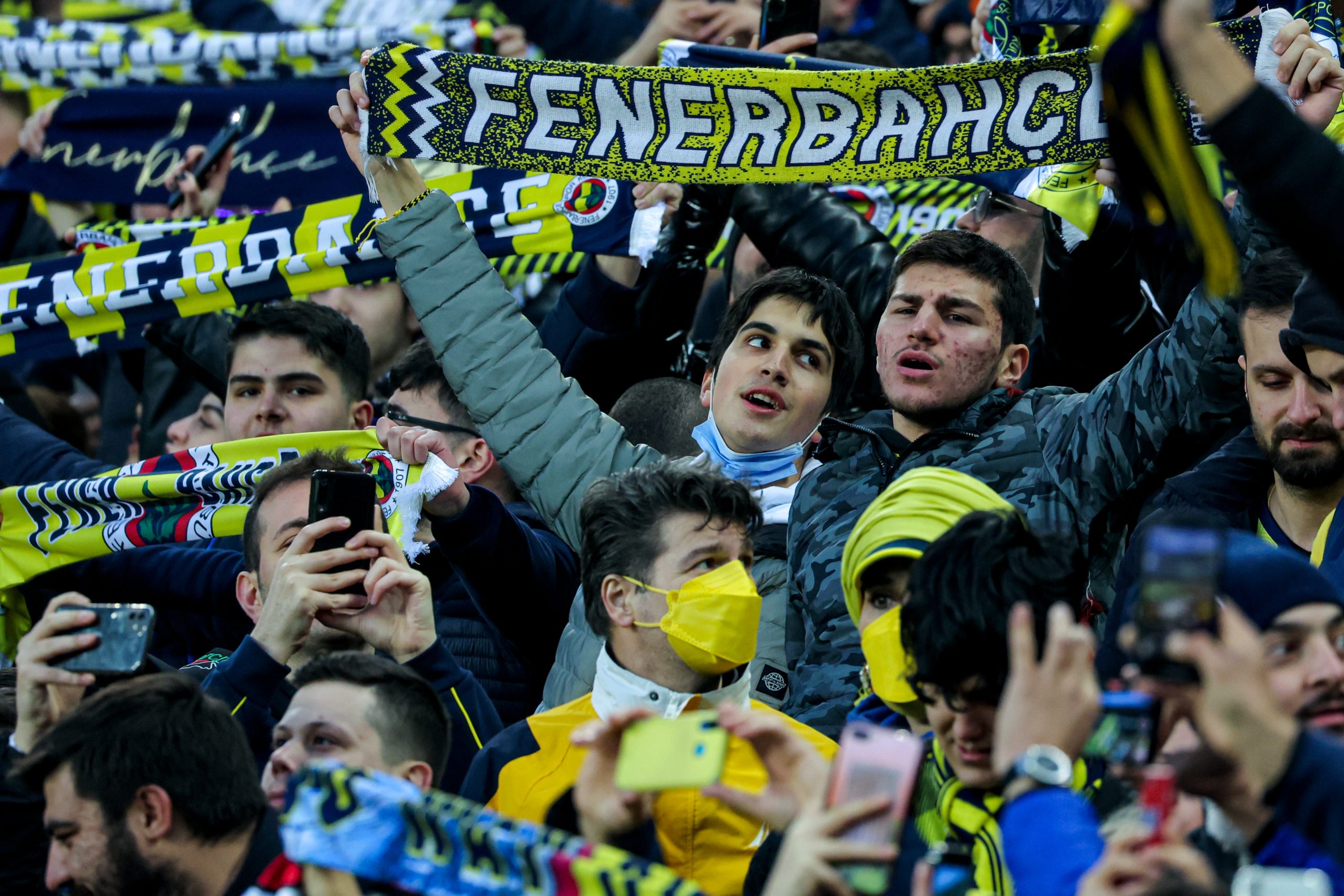 نادٍ تركي يرفض الاعتذار لأوكرانيا بسبب هتافات جماهيره - gettyimages