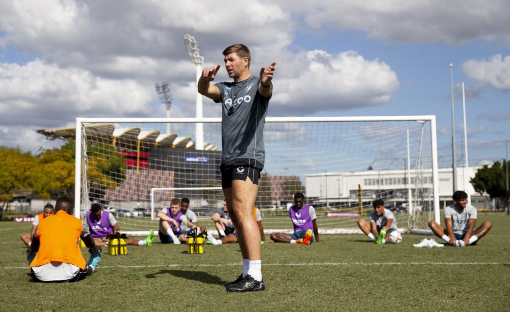 ستيفن جيرارد مدرب أستون فيلا - gettyimages