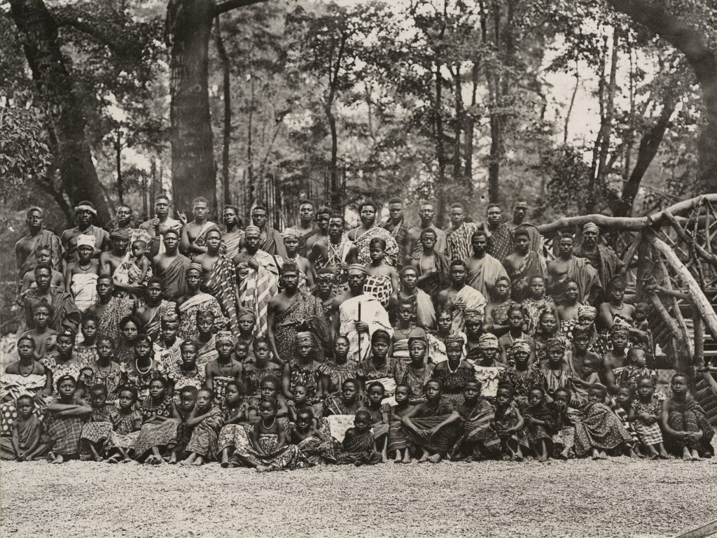 Getty Images/ حدائق الحيوان البشرية التي عُرض فيها بشرٌ حقيقيون مثل الحيوانات!