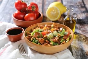 تاريخ الفتوش - Shutterstock