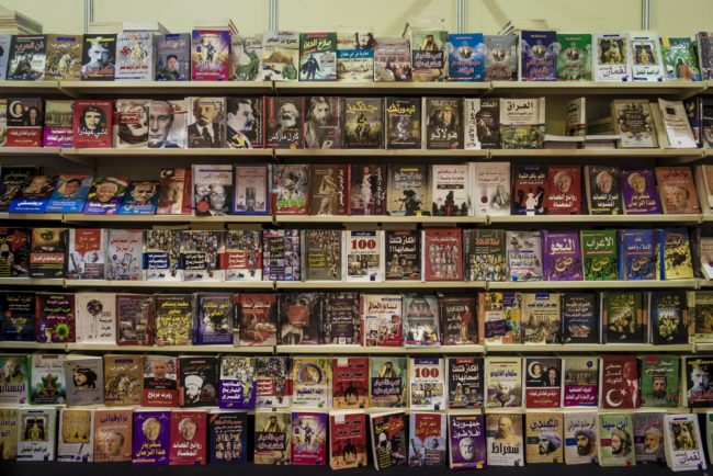 “الرواية الوطنية” وفخ الانحياز التاريخي.. كيف يمكن للأدب أن يتستر على الهزائم؟