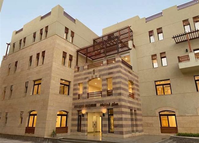 خطة بدأت منذ 4 أعوام لتحجيم التعليم الحكومي.. الجامعات الأهلية في مصر تهدِّد مجانية التعليم