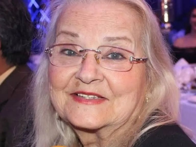 أنطونيت نجيب