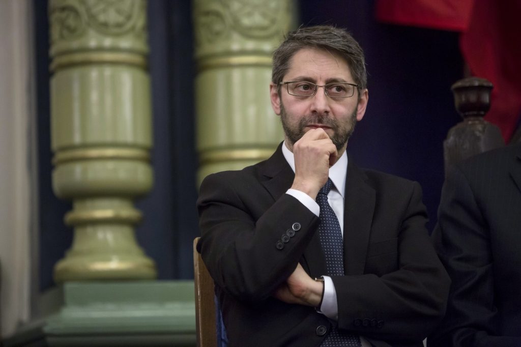 حاخام فرنسا الكبير حاييم كورسيا الجزائر