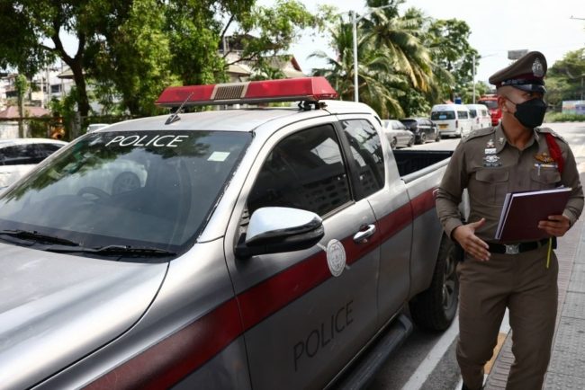 صرخت ولم يسمعها أحد.. الشرطة التايلاندية تنقذ امرأة علقت 3 أيام بالحمّام، وكتبت وصيّتها على الجدران