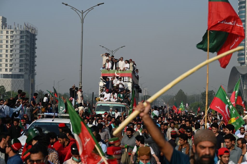 مسيرة حاشدة نظمها عمران خان إلى العاصمة الباكستانية إسلام أباد/Getty Images