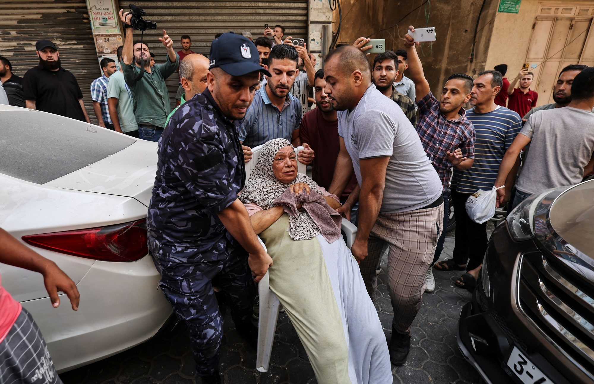 شهداء بينهم طفلة وقيادي كبير في المقاومة.. الاحتلال يعلن عملية عسكرية ضد غزة، والفصائل تتوعد