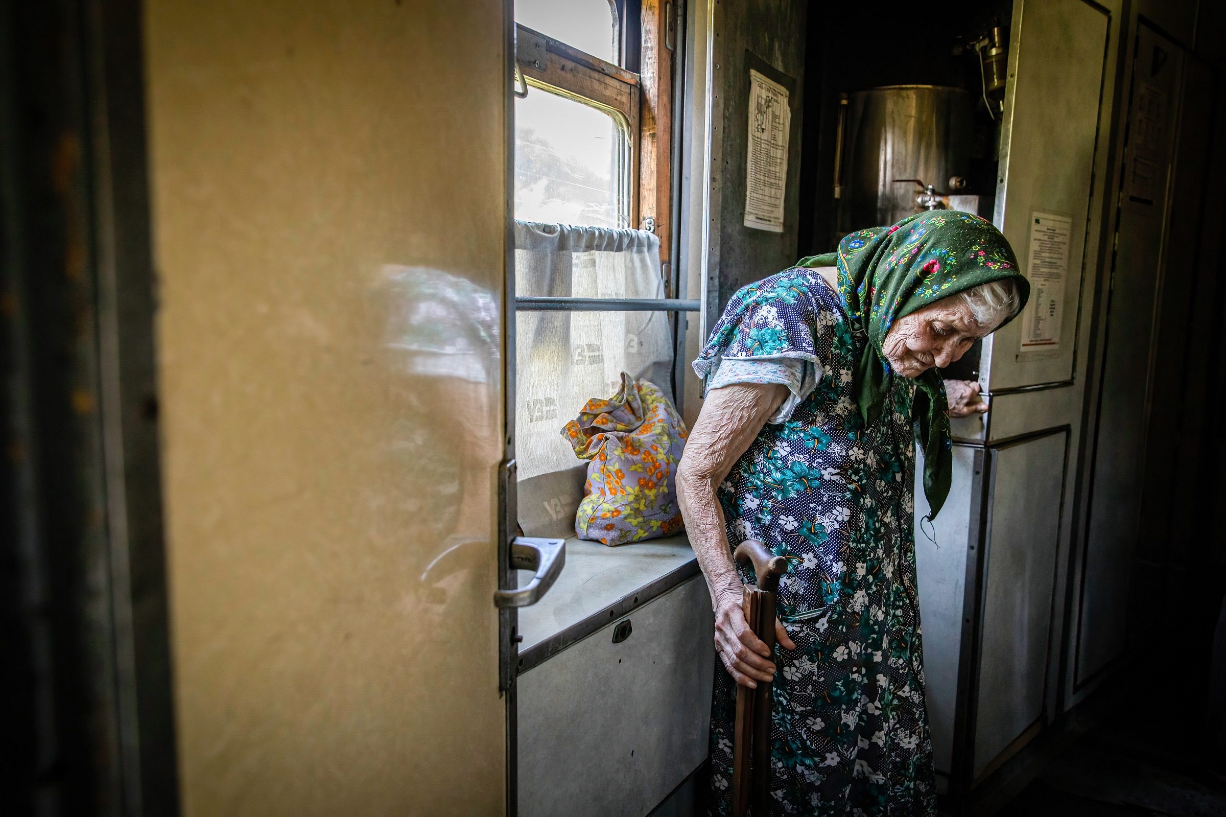 لبنان تعنيف الأم