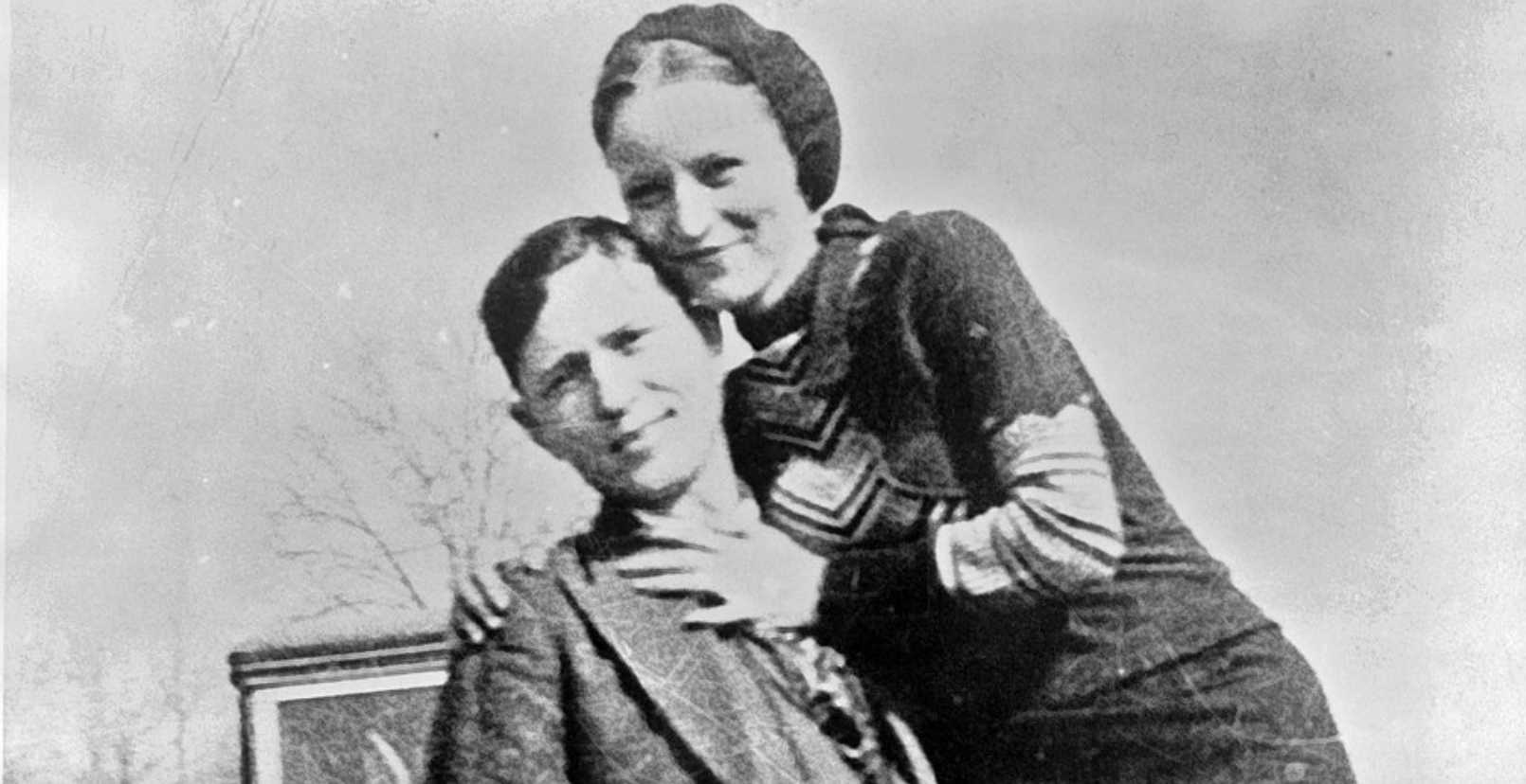 اجتمعا على الحب والجريمة.. "بوني وكلايد"، أمريكيّان ألهما صناع السينما بعلاقتهما ونهايتهما المأساوية