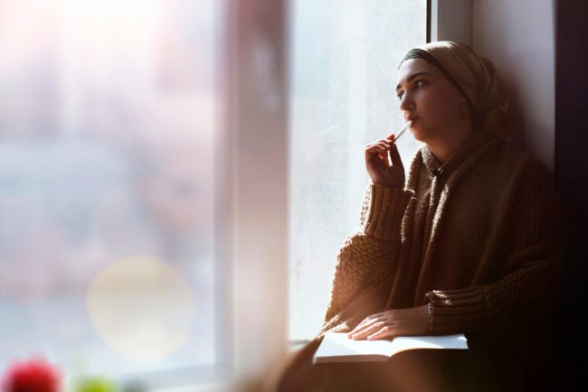 ما هي الكتابة؟ ولماذا نكتب؟ نظرة فلسفية للهواية “المعقّدة”