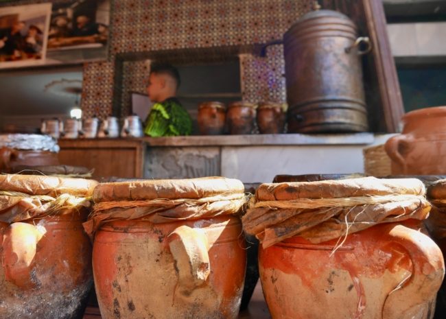 كان يطبخها الرجال فقط! “بنت الرماد” الوجبة التي لا تؤكل إلا في مراكش