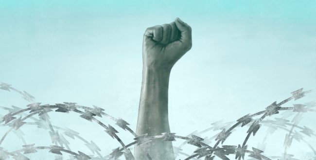 هل حرية الإنسان مطلقة أم مقيدة؟ ما توصل إليه الفلاسفة