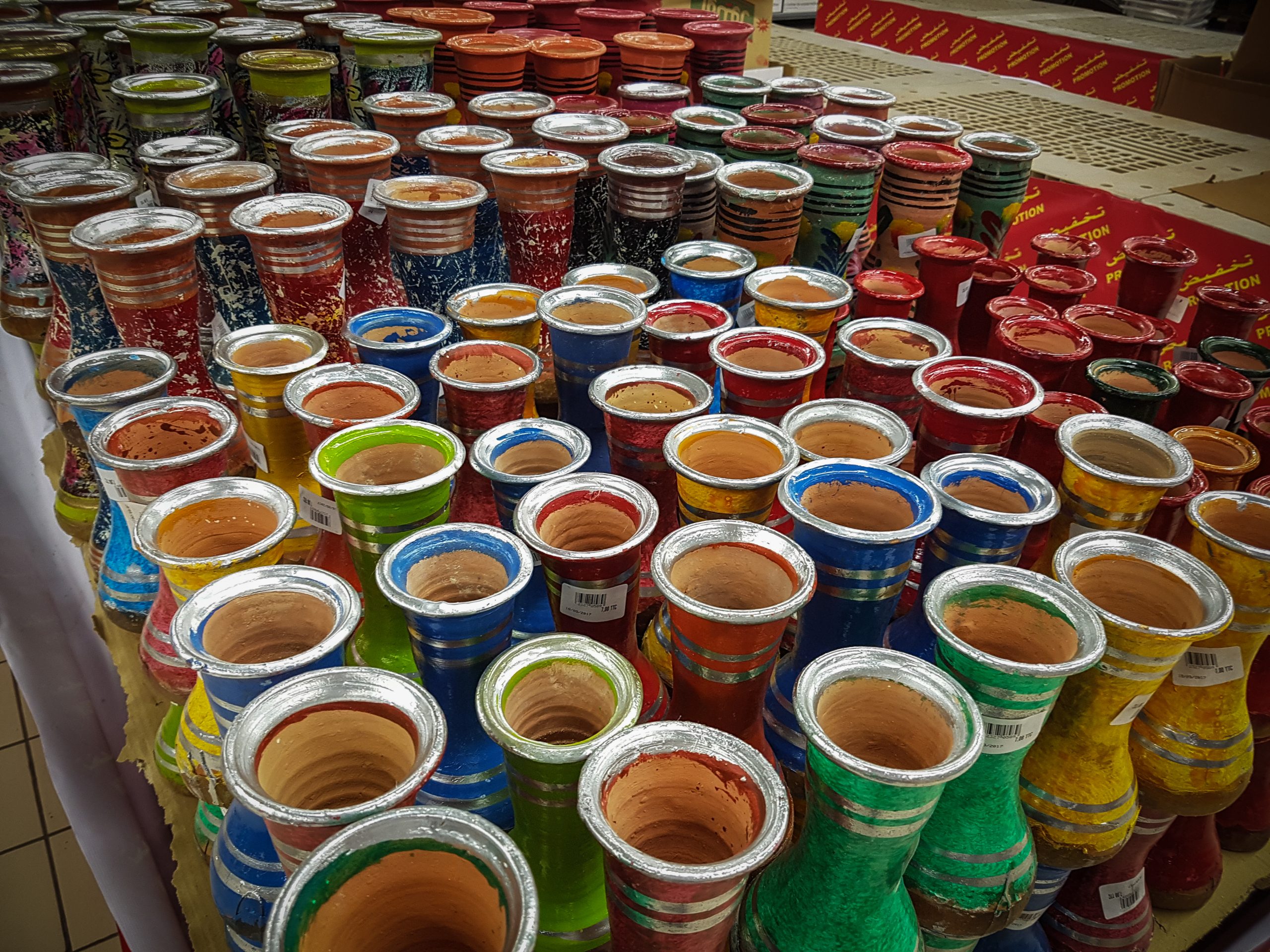 آلة موسيقية قديمة تُقدَّم هديةً للأطفال في  عاشوراء.. تعرّف على “الطعريجة المغربية”