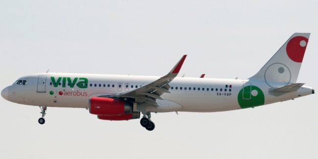 فيديو لطائرة هبطت اضطرارياً بعد اندلاع حريق في محركها.. لحظات مرعبة عاشها الركاب إثر اشتعال النيران