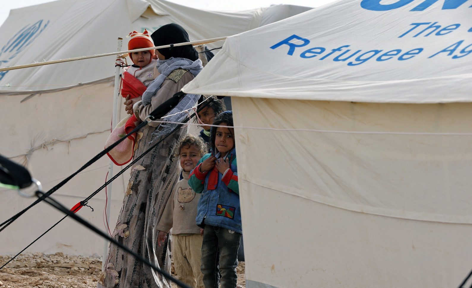 اللاجئين السوريين