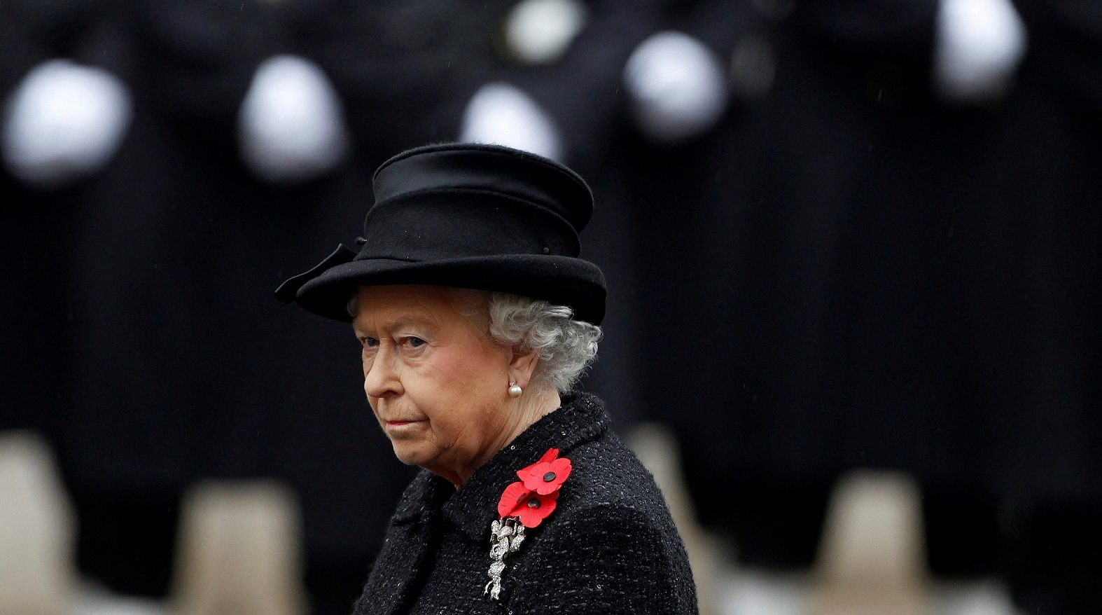 الملكة إليزابيث