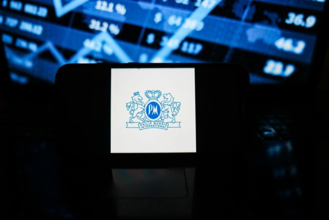 المخابرات العامة المصرية تستحوذ على إنتاج السجائر.. “فيليب موريس” تغيّر اسم المُصنِّع لمنتجاتها