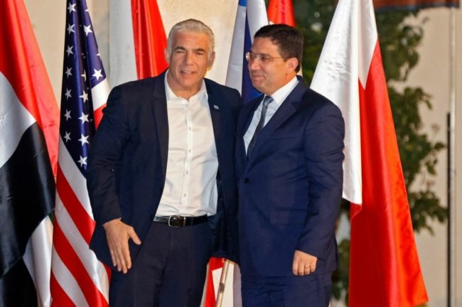 المرأة “وهمية” والدافع انتقامي.. السفير الإسرائيلي بالمغرب يعلق لأول مرة على اتهامات “جنسية”