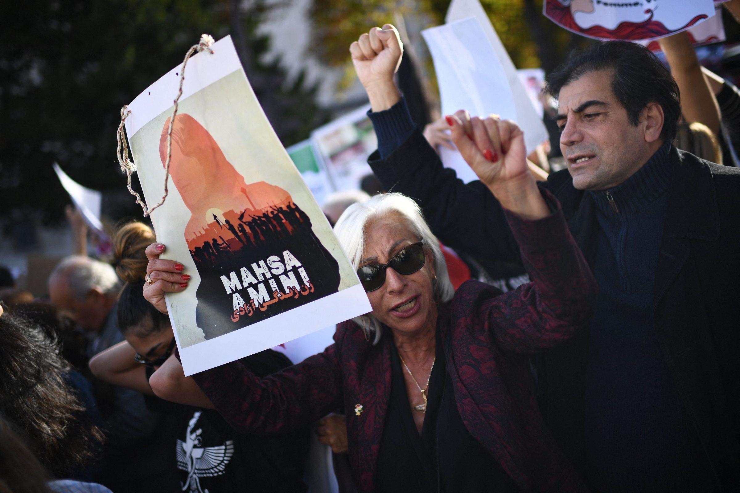 احتجاجات إيران مهسا أميني