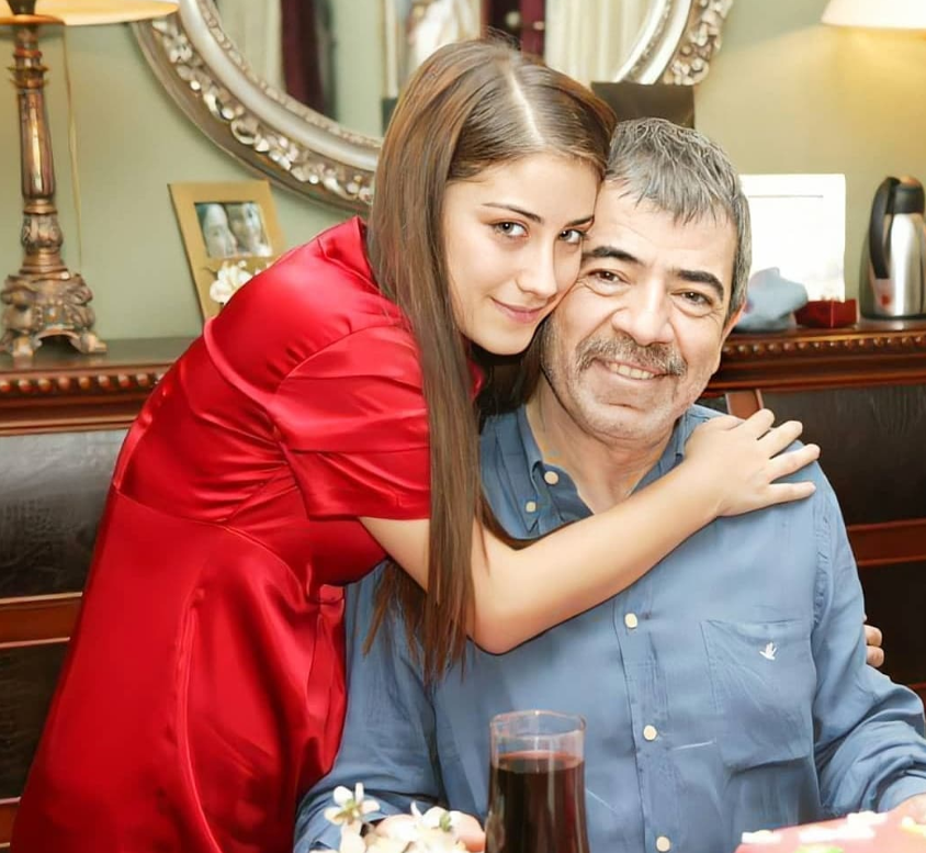 هازال كايا من مسلسل العشق الممنوع| مواقع التواصل الإجتماعي