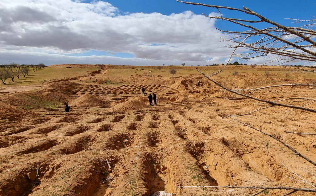مقبرة جماعية بمدينة ترهونة الليبية