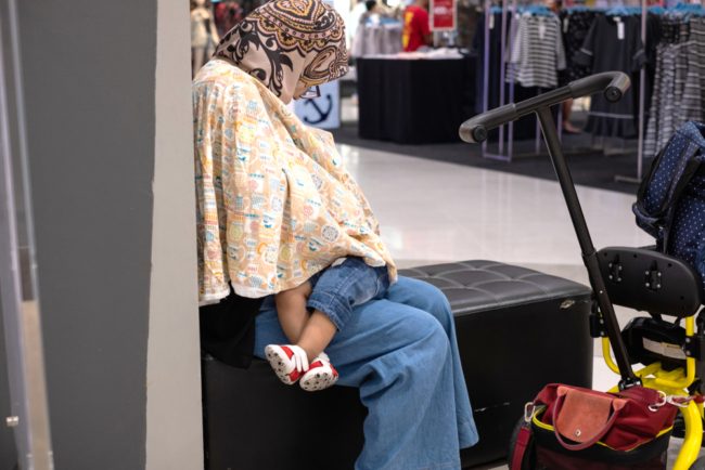 “الست مش ملزَمة ترضع طفلها!”.. هكذا تؤثر الرضاعة الطبيعية نفسياً وجسمانياً على الأم وأبنائها