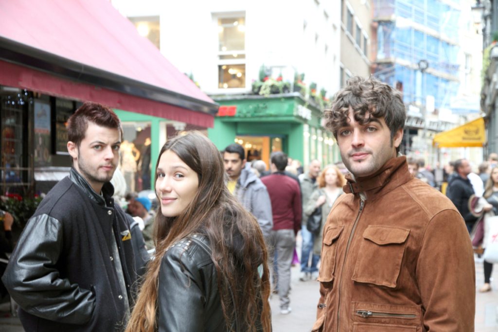 شباب بريطانيا