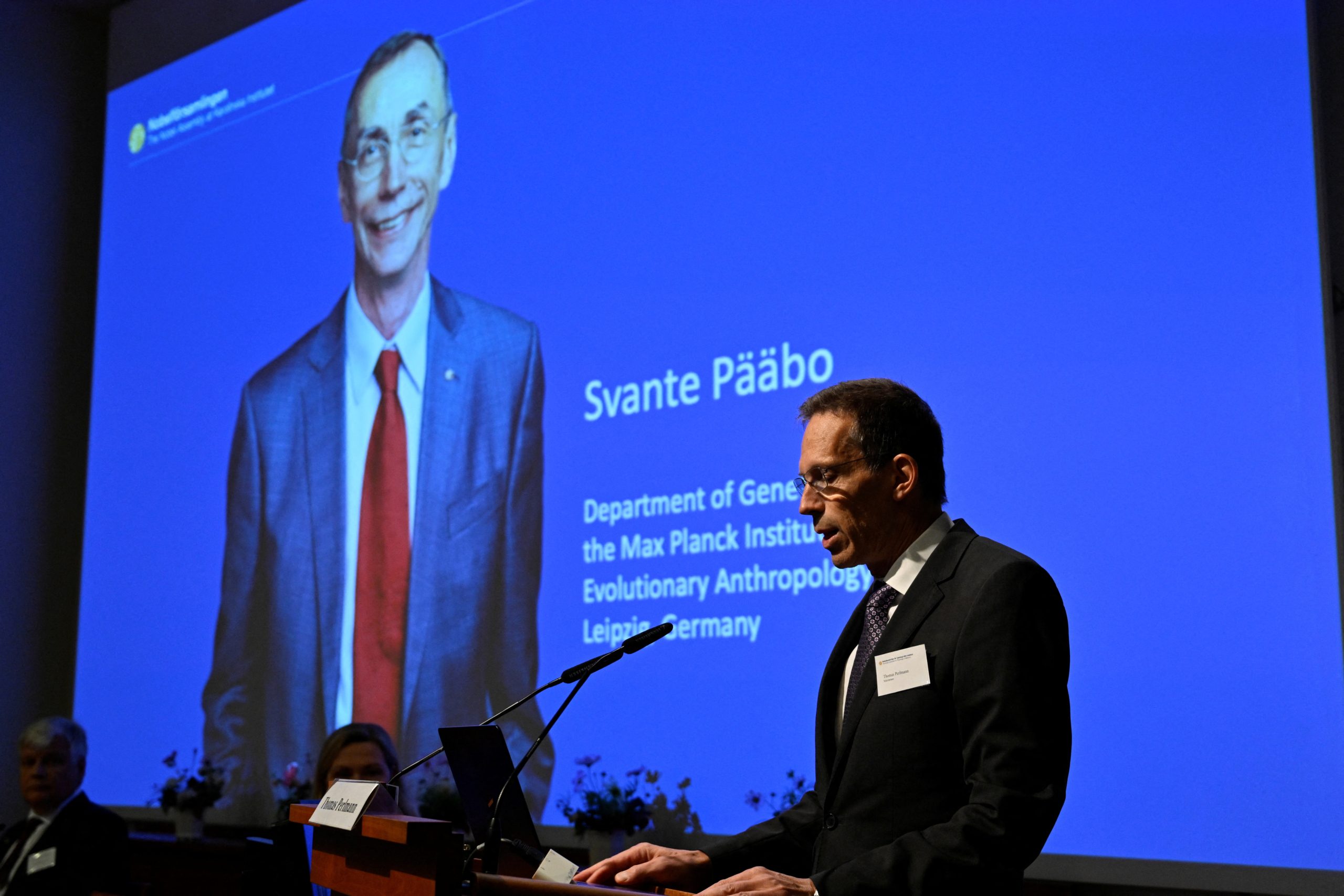 عالم الوراثة السويدي سفانتي بابو / رويترز