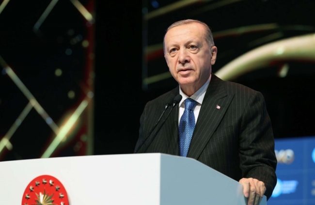 “في أقرب وقت ممكن”.. أردوغان يؤكد اعتزام أنقرة إقامة “حزام أمني” من شرق تركيا إلى غربها