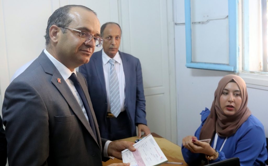 حوار فاروق بوعسكر