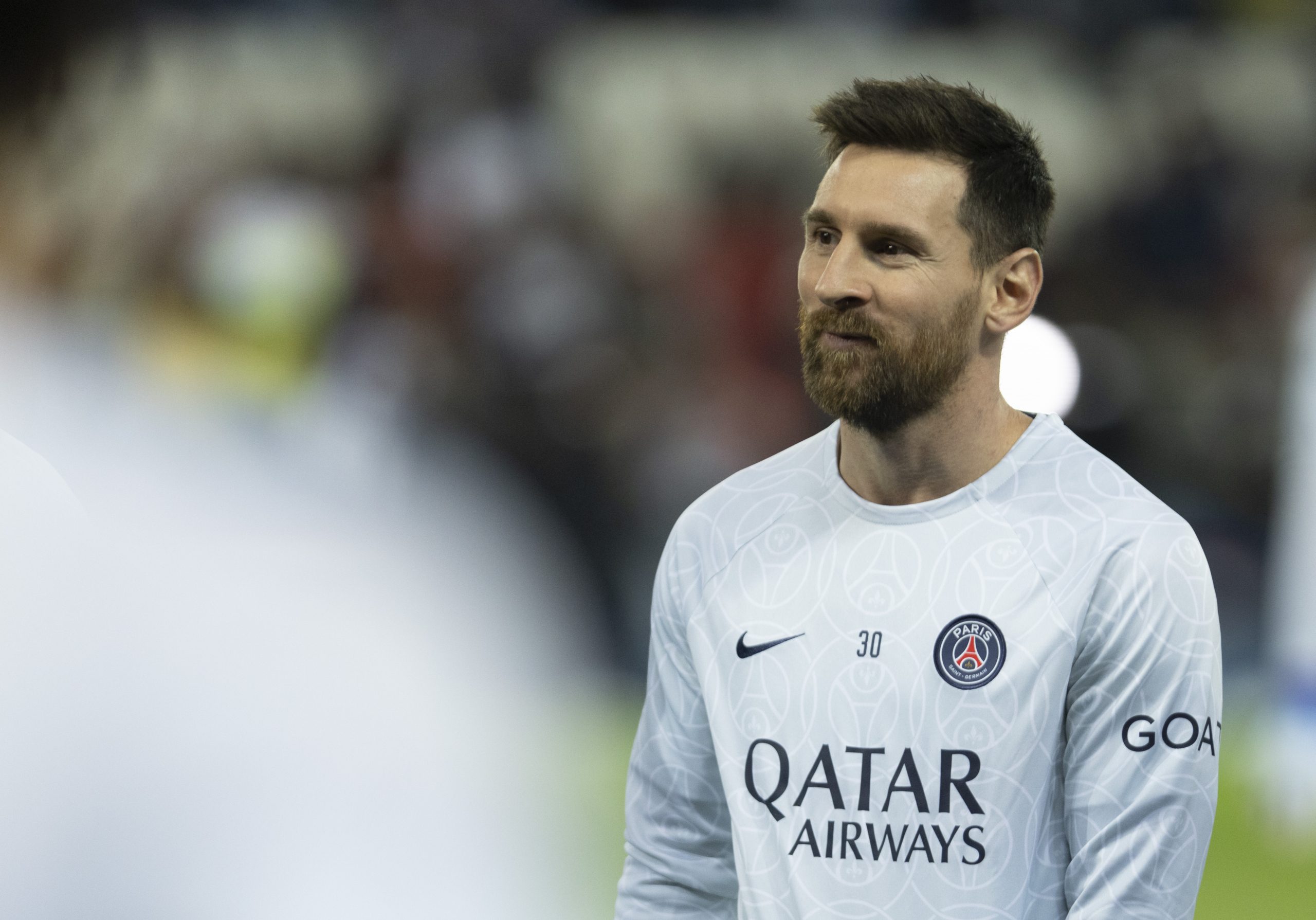 صحفي يبكي خلال مقابلة مع ميسي - gettyimages