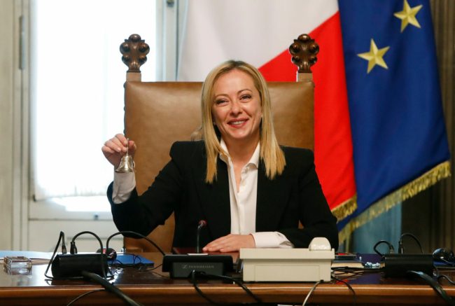 رئيسة وزراء إيطاليا تناقش أوضاع حقوق الإنسان مع السيسي.. ميلوني أثارت قضيتي ريجيني وباتريك زكي