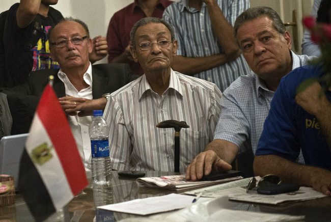 رحيل الكاتب والروائي المصري بهاء طاهر بعد صراع مع المرض عن عمر ناهز 87 عاماً