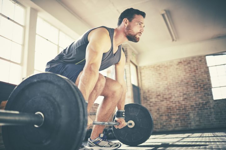 المرأة ليس لديها ما يكفي من التستوستيرون لتطوير كتلة عضلات مماثلة للرجل/ iStock